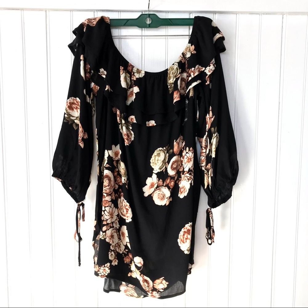 Jella C women’s floral rayon ruffled blouse, size 2XL